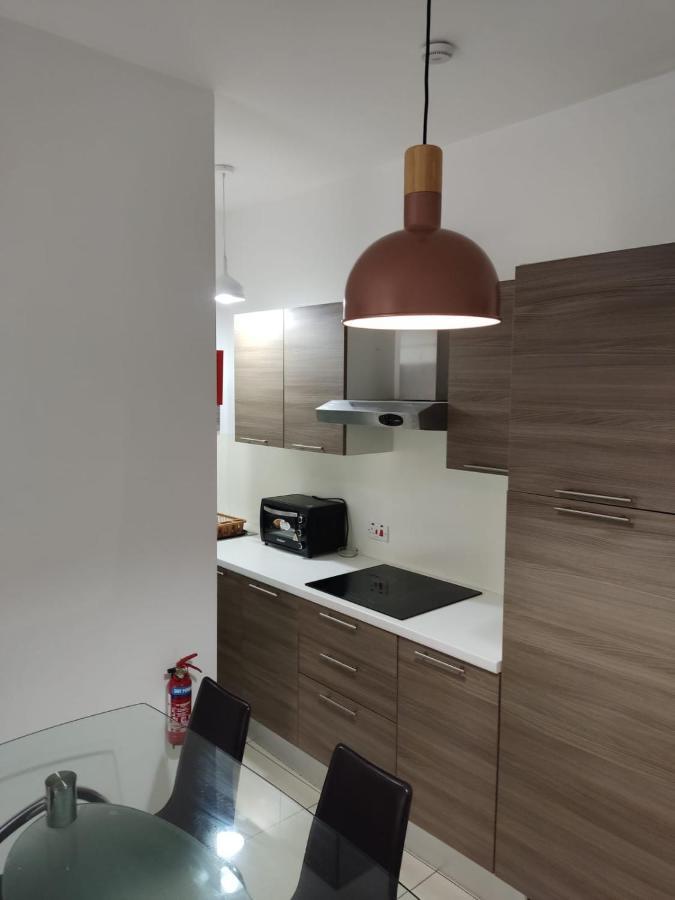 شقة Hampton Court, Block C, N.2 خليج سانت بول المظهر الخارجي الصورة